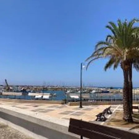 Punta D'angelo - A 150 Mt Dalla Apartment *